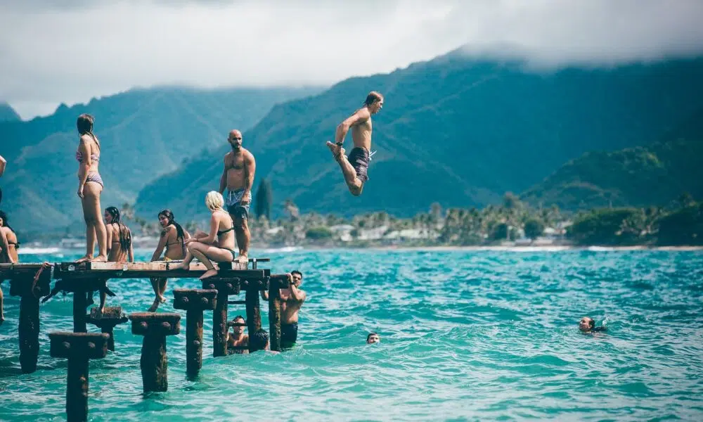 Le maillot de bain homme : divers modèles tendance