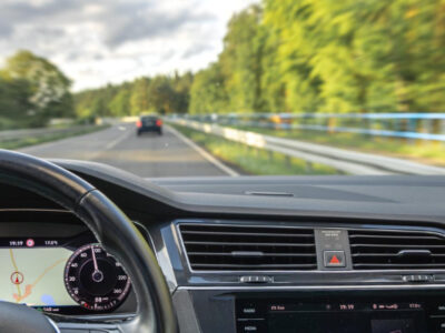 Comprendre votre assurance auto : astuces pour décoder les contrats !
